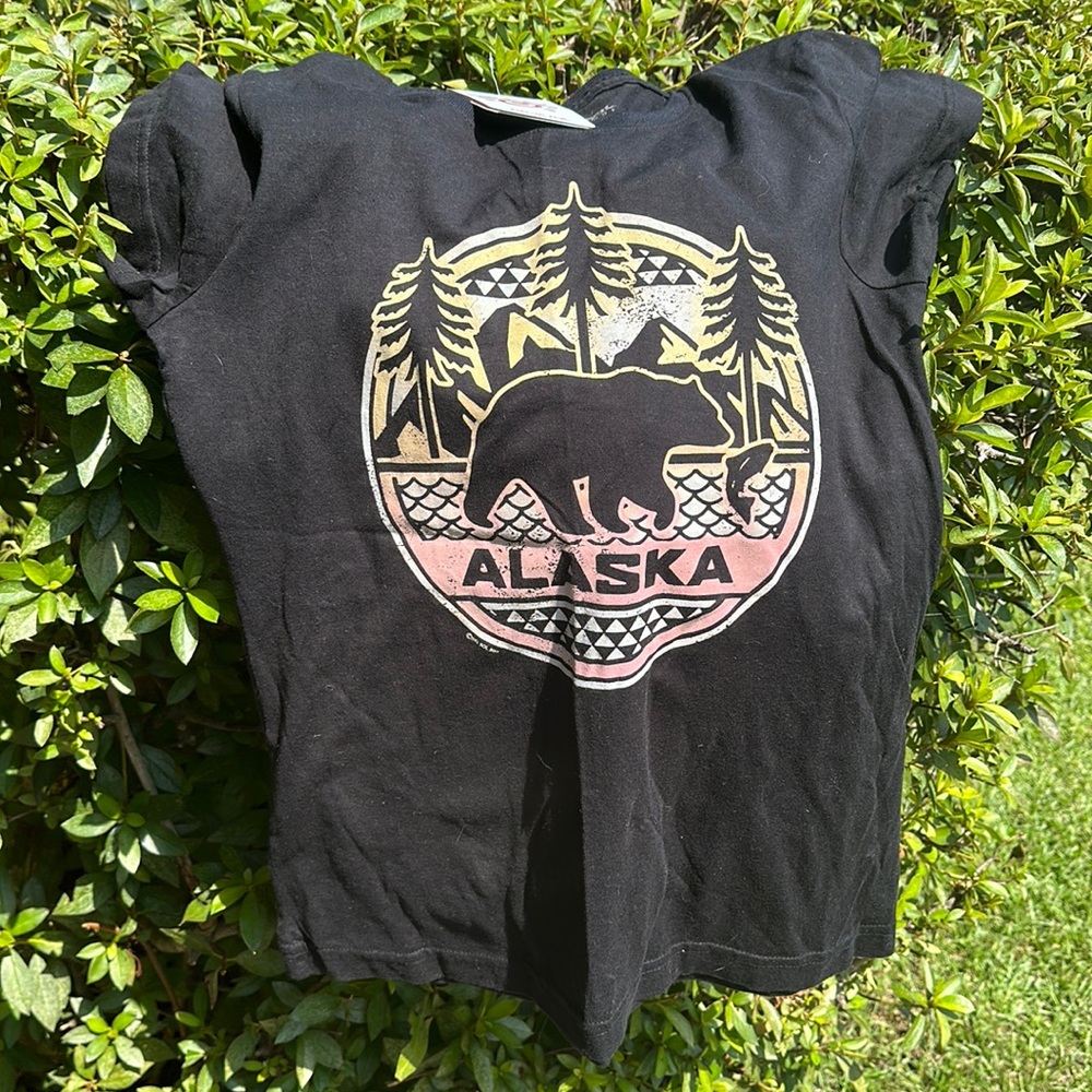 DelSol tshirt Alaska color changes